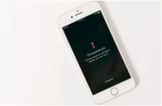洋浦经济开发区苹果手机维修分享iPhone 手机发热如何快速降温 